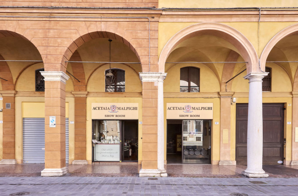 Showroom Piazza Roma e Museo Taste&Tour: le chiusure di agosto-title